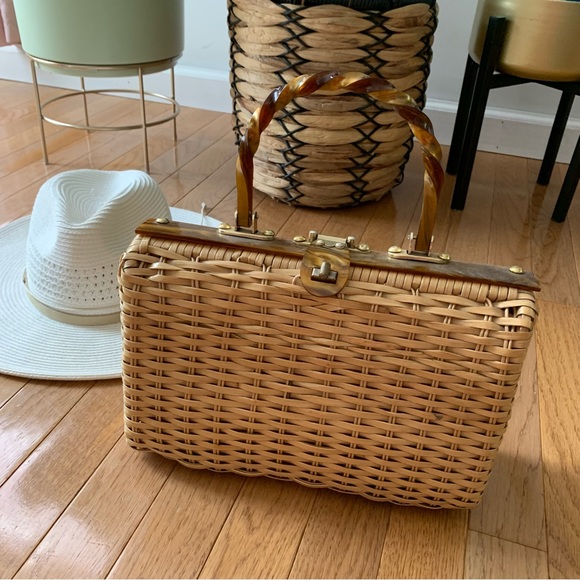 True Vintage 1960’s woven basket tote purse - Picture 10 of 10